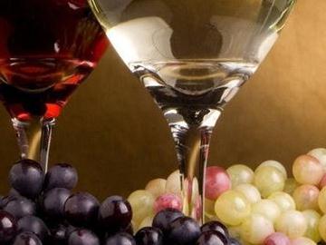 如何辨别葡萄酒的品牌好坏?